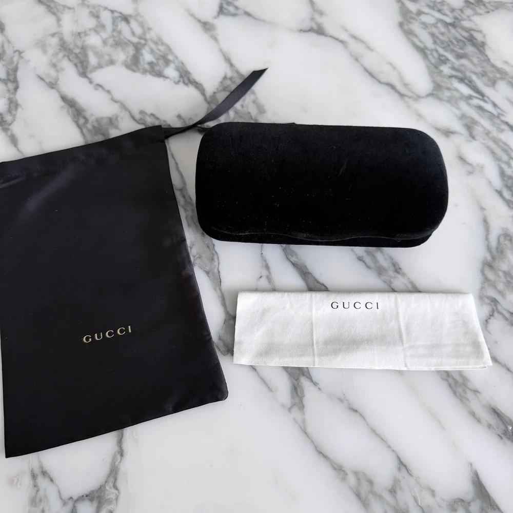 Gucci Black Velvet Sunglasses Case Blue Interior Dust Bag Cleaning Cloth Set